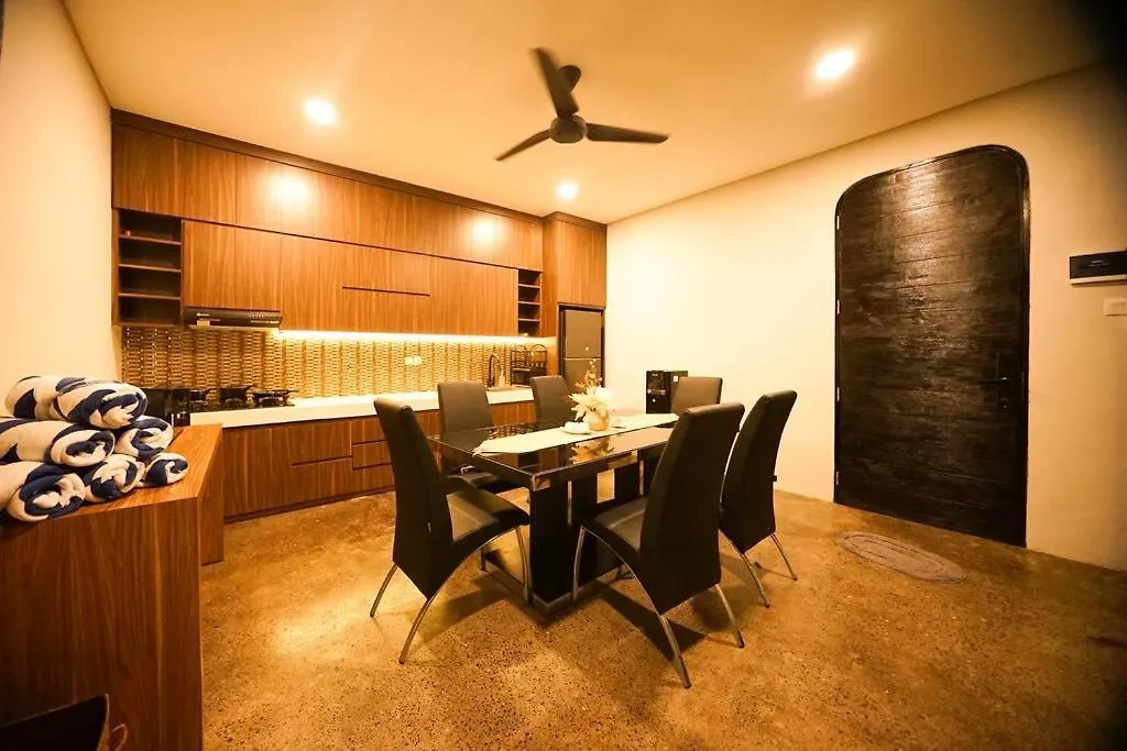 Villa Raaadha 3Br Modern Design Villa Center Of Seminyak  Seminyak (Bali)