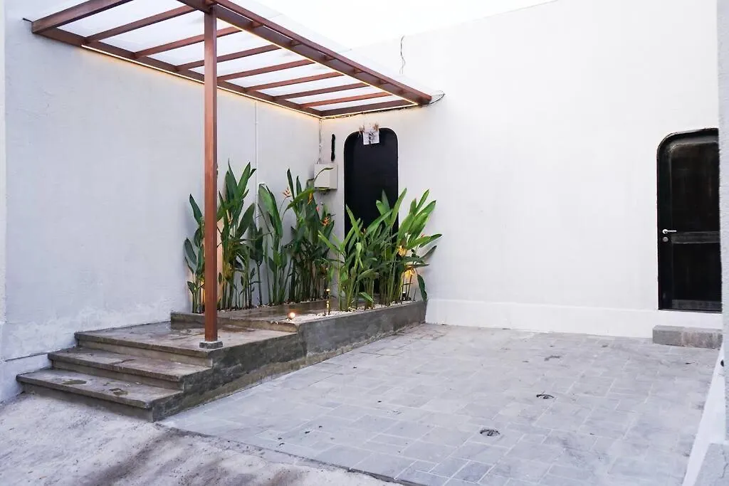 Villa Raaadha 3Br Modern Design Villa Center Of Seminyak Seminyak (Bali)