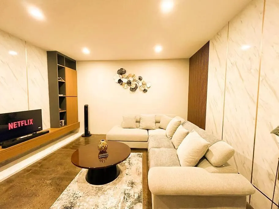 Villa Raaadha 3Br Modern Design Villa Center Of Seminyak 0*, Seminyak (Bali) Indonesia