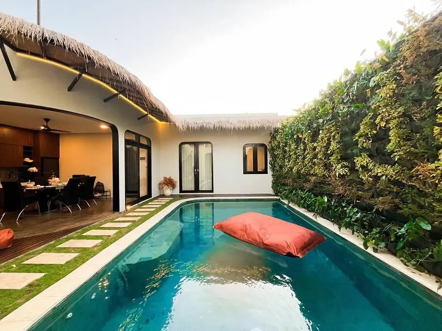 Villa Raaadha 3Br Modern Design Villa Center Of Seminyak