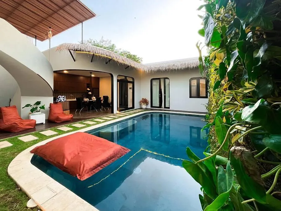 Villa Raaadha 3Br Modern Design Villa Center Of Seminyak Indonesia